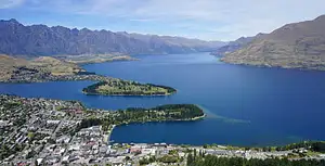 24 Days Australia And New Zealand: Bushwalks & Beaches | G Adventures 18 to 30-somethings
